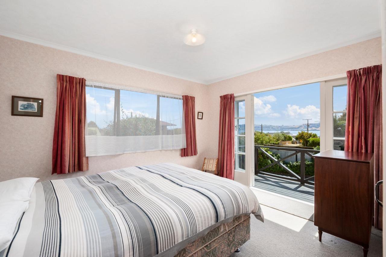 Lake Vista At Two Mile Bay- Taupo Central Home Bagian luar foto